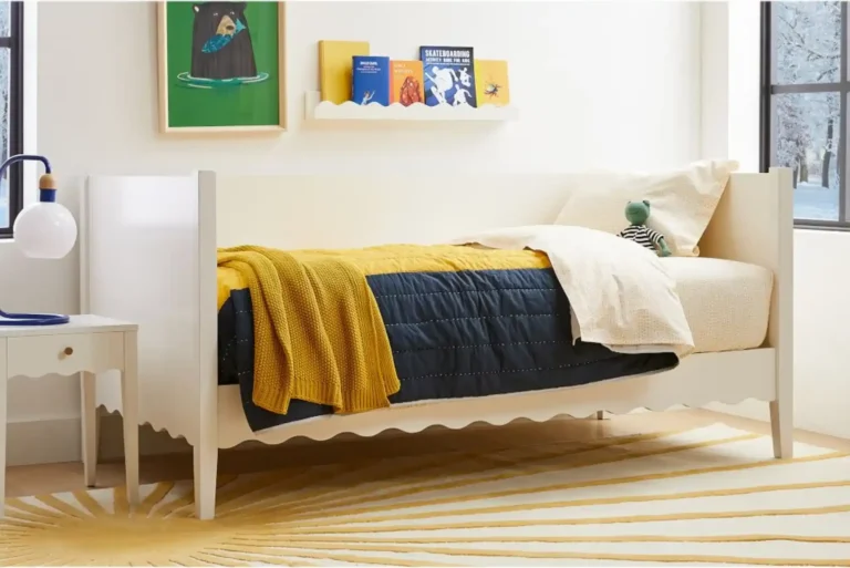 Daybed West Elm